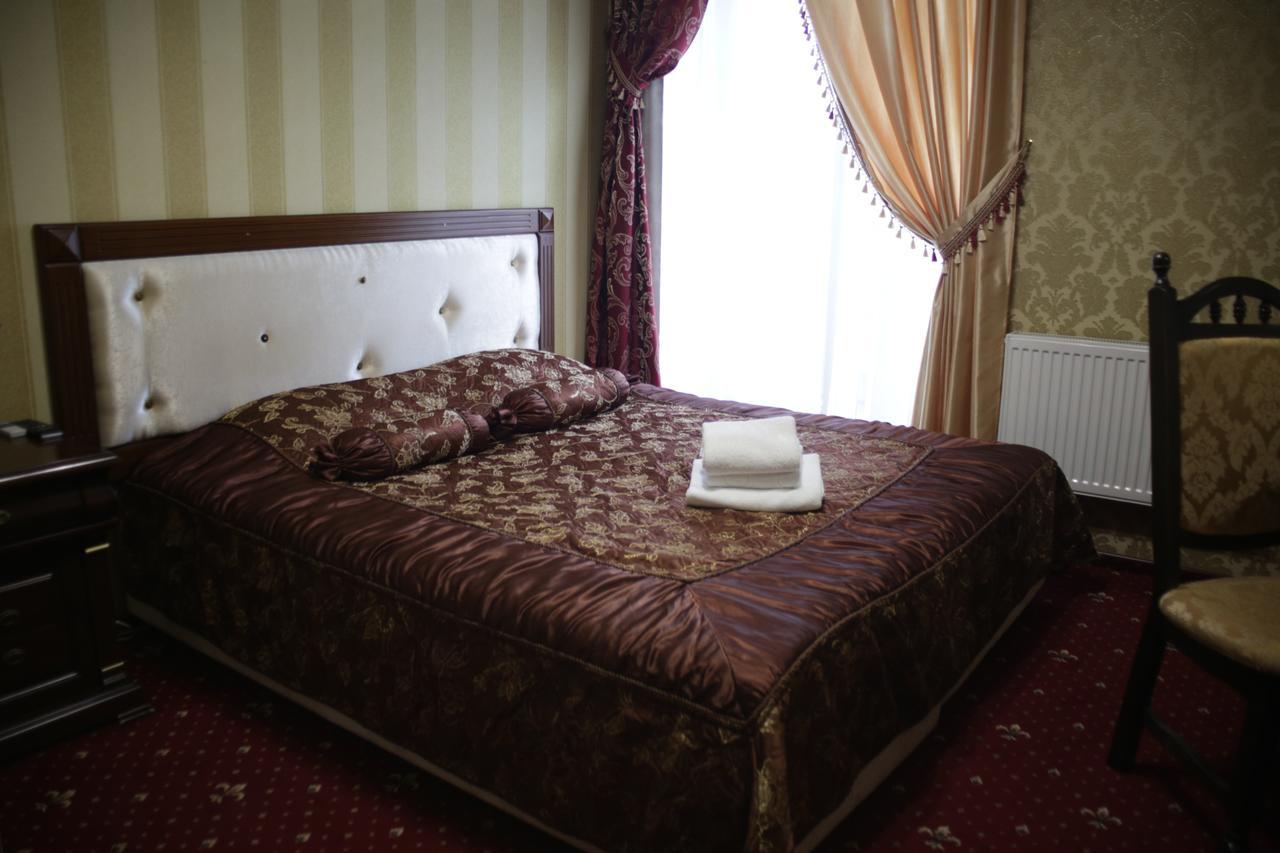 Garden Hall Ternopil Exterior foto