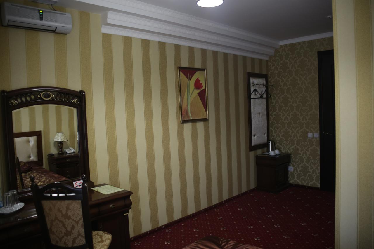 Garden Hall Ternopil Exterior foto