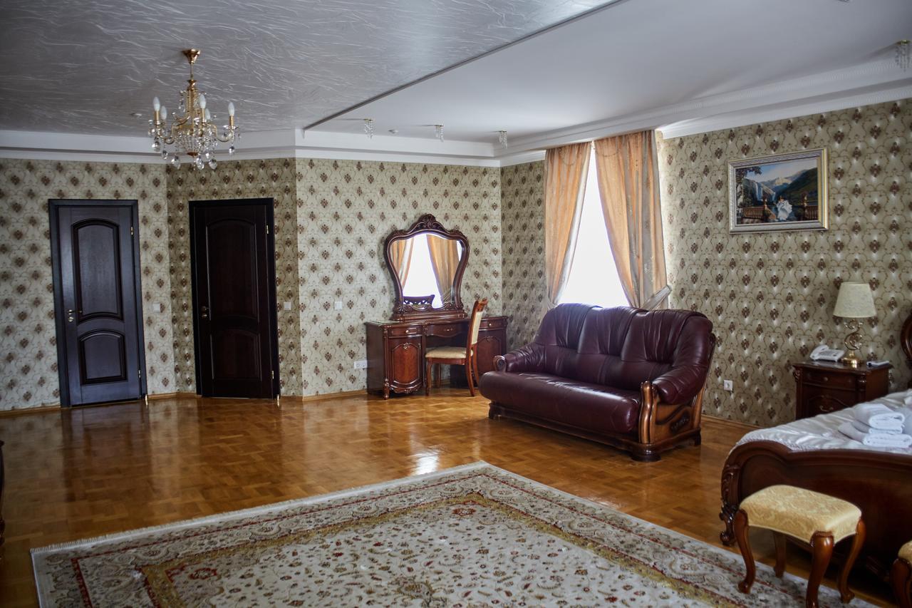 Garden Hall Ternopil Exterior foto